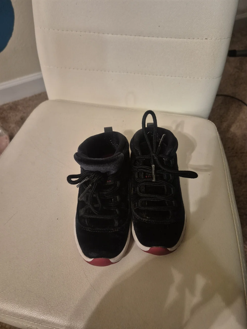 Kids Jordan 11 Retro 